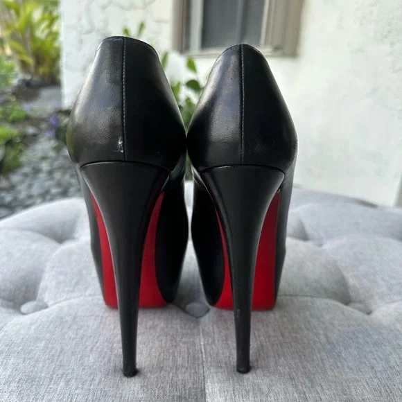 Christian Louboutin Daffodile
